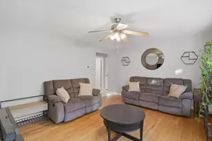 3822 Ruby St, Schiller Park, IL 60176 - Photo 7