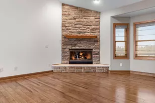 6998 E Hales Corner Rd, Stillman Valley, IL 61084 - Photo 11