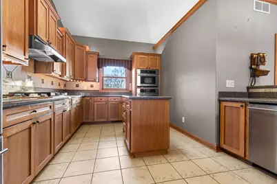 6998 E Hales Corner Road, Stillman Valley, IL 61084 - Photo 21