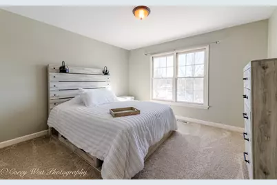 801 Citizen Avenue, Elburn, IL 60119 - Photo 23