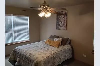 12248 Fairway Circle #B, Blue Island, IL 60406 - Photo 3