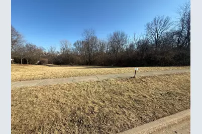 21405 S Woodland Way, Shorewood, IL 60404 - Photo 1