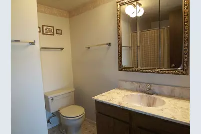 139 E Grand Avenue #1B, Bensenville, IL 60106 - Photo 21
