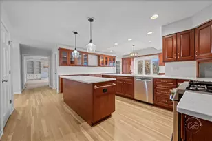 2802 Wedgewood Dr, Naperville, IL 60565 - Photo 15