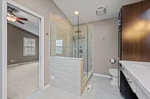 2802 Wedgewood Dr, Naperville, IL 60565 - Photo 27