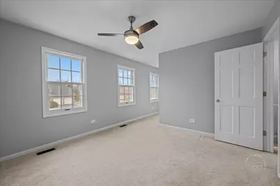 2802 Wedgewood Drive, Naperville, IL 60565 - Photo 17