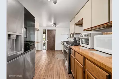 S639 Prince Crossing Road, West Chicago, IL 60185 - Photo 9