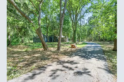 S639 Prince Crossing Road, West Chicago, IL 60185 - Photo 3