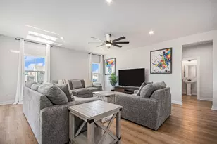 245 Goldenrod Dr, Sugar Grove, IL 60554 - Photo 9