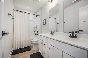 245 Goldenrod Dr, Sugar Grove, IL 60554 - Photo 13