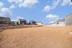 245 Goldenrod Dr, Sugar Grove, IL 60554 - Photo 23