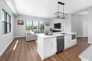 [Address not provided], Naperville, IL 60540 - Photo 3