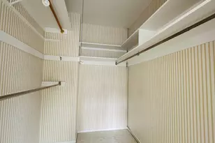 5757 N Sheridan Rd, Chicago, IL 60660 - Photo 17