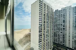 5757 N Sheridan Rd, Chicago, IL 60660 - Photo 19