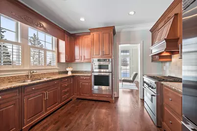 563 Greenway Drive, Lake Forest, IL 60045 - Photo 13