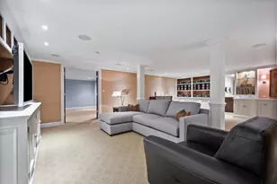 563 Greenway Dr, Lake Forest, IL 60045 - Photo 37