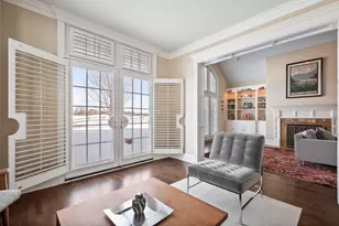 563 Greenway Dr, Lake Forest, IL 60045 - Photo 11