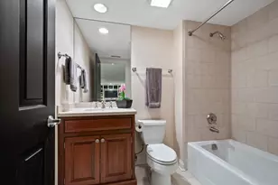 563 Greenway Dr, Lake Forest, IL 60045 - Photo 39