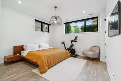 1541 W Pearson Street #1, Chicago, IL 60642 - Photo 9