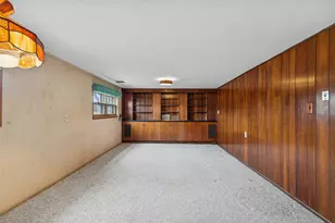 87 E Craig Dr, Chicago Heights, IL 60411 - Photo 19