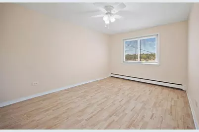 7834 95th Street #2J, Hickory Hills, IL 60457 - Photo 9