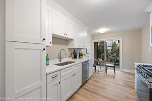 1026 Briarcliffe Blvd, Wheaton, IL 60189 - Photo 5