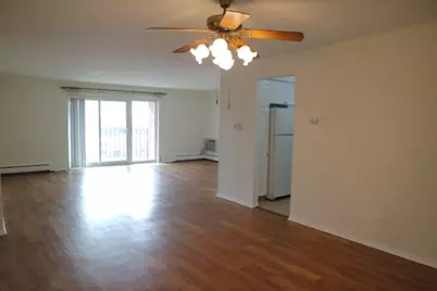 10353 Dearlove Road #5E, Glenview, IL 60025 - Photo 5