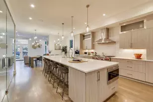 1856 W Huron St, Chicago, IL 60622 - Photo 3