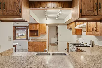 24541 S Wildwood Trail, Crete, IL 60417 - Photo 17