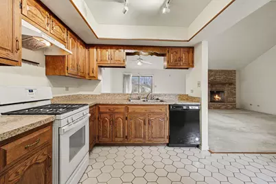 24541 S Wildwood Trail, Crete, IL 60417 - Photo 15