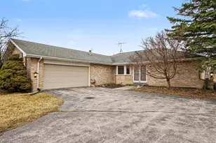 24541 S Wildwood Trail, Crete, IL 60417 - Photo 11