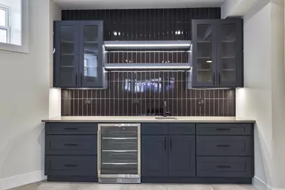 3727 W Sunnyside Avenue, Chicago, IL 60625 - Photo 25