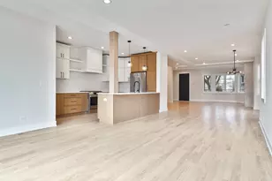 3727 W Sunnyside Ave, Chicago, IL 60625 - Photo 7