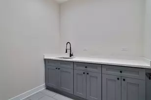 3727 W Sunnyside Ave, Chicago, IL 60625 - Photo 31