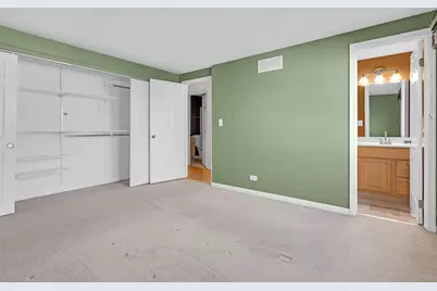 2051 Kettering Road, Hoffman Estates, IL 60169 - Photo 19