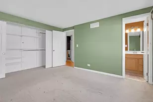 2051 Kettering Rd, Hoffman Estates, IL 60169 - Photo 19