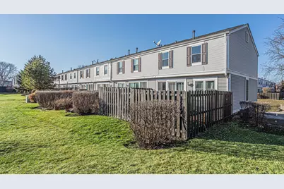 2051 Kettering Road, Hoffman Estates, IL 60169 - Photo 29