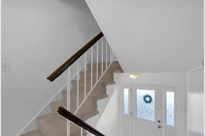 2051 Kettering Road, Hoffman Estates, IL 60169 - Photo 15