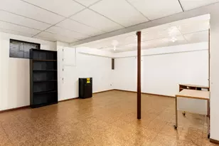 703 Shaw Ct, Schaumburg, IL 60194 - Photo 17