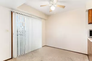 703 Shaw Ct, Schaumburg, IL 60194 - Photo 5