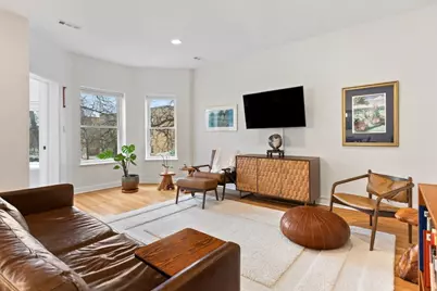 4655 N Winchester Avenue #2N, Chicago, IL 60640 - Photo 3