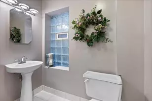 4655 N Winchester Ave, Chicago, IL 60640 - Photo 11