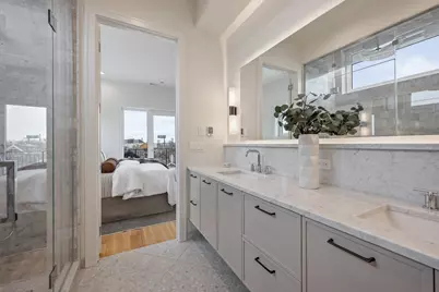 2129 N Damen Avenue #2N, Chicago, IL 60647 - Photo 11