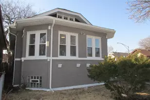 11640 S Lowe Ave, Chicago, IL 60628 - Photo 3