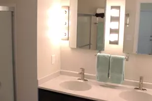 1621 S Ruble St, Chicago, IL 60616 - Photo 23