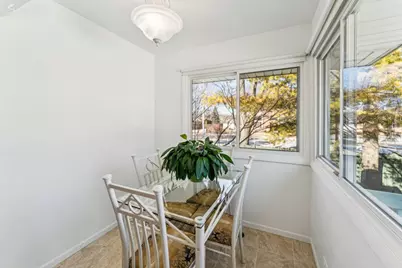 719 N Forest Avenue, Mount Prospect, IL 60056 - Photo 9