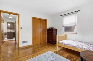 6310 N La Crosse Ave, Chicago, IL 60646 - Photo 11