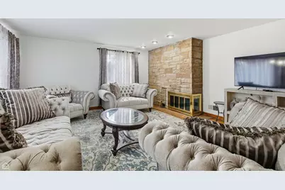 6310 N La Crosse Avenue, Chicago, IL 60646 - Photo 7