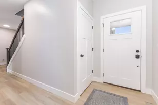 401 B Jenny Ln, Heyworth, IL 61745 - Photo 15