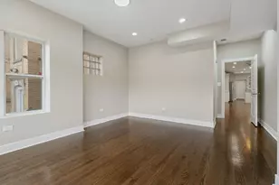 7836 S Constance Ave, Chicago, IL 60649 - Photo 9